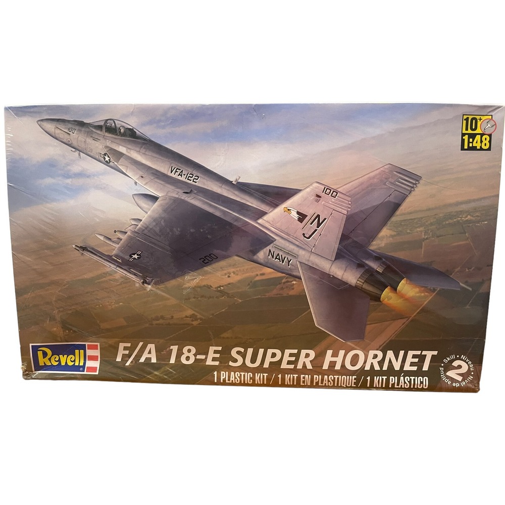 Revell F/A 18-E Super Hornet Model Airplane Kit 85-5850 New Sealed Package